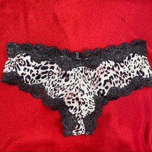 Cheeky VS Very Sexy Panty XS